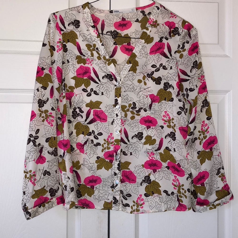 Zara floral blouse S